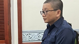 Làm giả văn bản tố tụng, cựu điều tra viên lãnh án