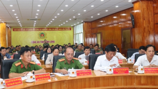 Công an Vĩnh Long tổ chức lấy ý kiến đối với các dự án luật do Bộ Công an chủ trì