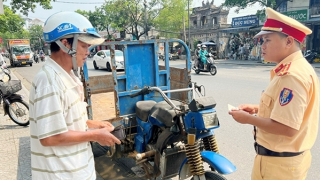 TP Huế kiên quyết xử lý xe thô sơ 3-4 bánh