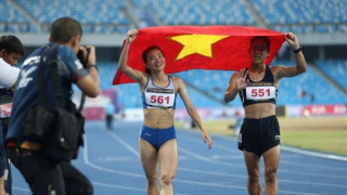 THACO AUTO tặng xe Peugeot 2008 cho vận động viên điền kinh Nguyễn Thị Oanh