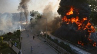 Bất ổn nghiêm trọng ở Pakistan sau vụ cựu Thủ tướng bị bắt giữ