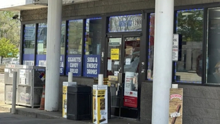 Không thanh toán nổi 4 USD, người đàn ông nổ súng bắn chết người ở trạm xăng