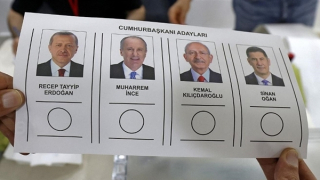 Đồng minh NATO tố Mỹ can thiệp bầu cử