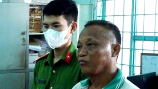 "Nổ" từng là cán bộ Trung ương để “chạy án”