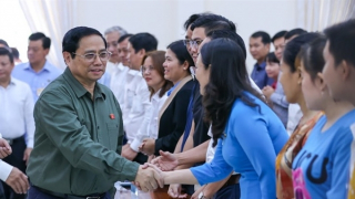 Thủ tướng tiếp xúc cử tri trước kỳ họp Quốc hội