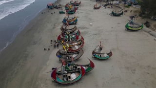 Hai nước châu Á sơ tán khẩn 400.000 dân vì siêu bão