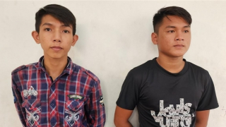 Cướp giật IPhone của học sinh rồi mang về cho vợ bán