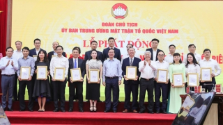 T&T Group ủng hộ 5 tỷ đồng hỗ trợ làm nhà cho người nghèo ở tỉnh Điện Biên