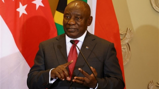 Nam Phi nói Nga, Ukraine "bật đèn xanh" cho kế hoạch hòa bình