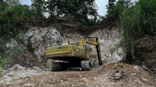 Khởi tố vụ khai thác đá trái phép tại khu vực Hố Liễn