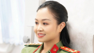 Ấn tượng “bóng hồng” Công an cửa khẩu Tân Sơn Nhất