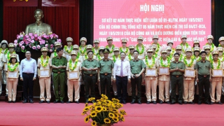 Công an tỉnh Hòa Bình biểu dương 75 điển hình tiên tiến