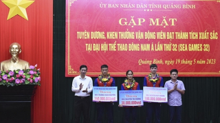 Quảng Bình khen thưởng các VĐV đạt thành tích xuất sắc tại SEA Games 32.