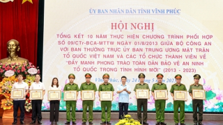 Đẩy mạnh phong trào toàn dân bảo vệ ANTQ bằng nhiều hình thức