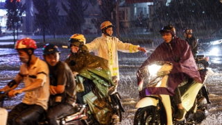 Miền Bắc ngày nắng, chiều tối đổ mưa; Trung bộ trời nóng