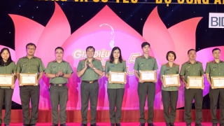 Quán triệt chỉ đạo của Tổng Bí thư về CAND học tập, thực hiện Sáu điều Bác Hồ dạy và Nghị quyết 16 của Đảng ủy Công an Trung ương