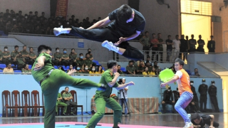 Gần 1.000 chiến sĩ tham dự Hội thi quân sự, võ thuật