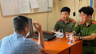 Cấp thị thực, gia hạn tạm trú cho người nước ngoài tại Công an cấp xã