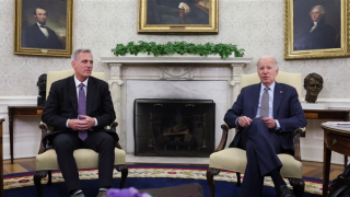 Lãnh đạo Mỹ kịp thời "bắt tay" trước hạn chót vỡ nợ