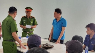 Bắt giám đốc và phó giám đốc Trung tâm đăng kiểm tại Gia Lai