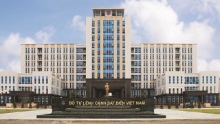 Sáng mai, cựu Tư lệnh Cảnh sát biển hầu tòa trong vụ tham ô 50 tỷ đồng