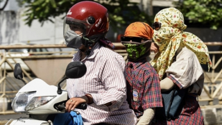 Miền Bắc nóng 38 độ C, đêm có mưa