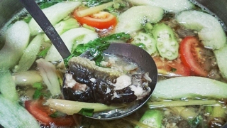 Bị cấm yêu, nghịch tử đổ thuốc sâu vào nồi canh đầu độc cha mẹ