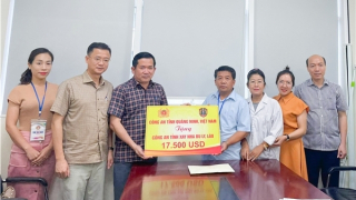 Hỗ trợ vợ Phó giám đốc Công an nước bạn Lào điều trị bệnh