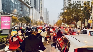Hà Nội tổ chức lại giao thông tại 2 điểm đen ùn tắc