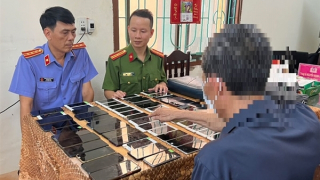 Công an Quảng Bình triệt phá đường dây cá độ online 200 tỷ đồng