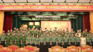 Bế giảng Lớp bồi dưỡng nghiệp vụ công tác xây dựng phong trào toàn dân bảo vệ an ninh Tổ quốc