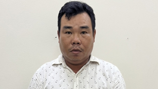 Giết người vì bị đòi tiền nợ ghi đề