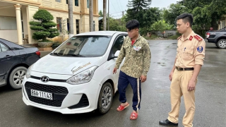 Tài xế ô tô lạng lách hòng “thông chốt”