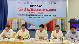 Tuần lễ sách của người làm báo