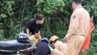 CSGT Sơn La hóa “bà đỡ” giúp sản phụ sinh con ngay bên đường