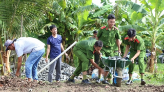 Đẩy nhanh tiến độ xây dựng nhà cho hộ đồng bào Khmer khó khăn
