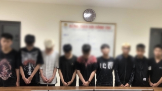 Liên tiếp truy bắt các nhóm "quái xế" gây rối trong đêm