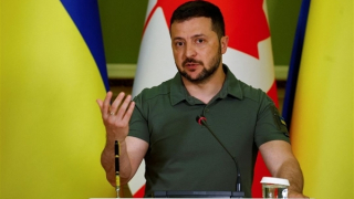 Tổng thống Ukraine thừa nhận "các hoạt động phản công và phòng thủ" của quân đội