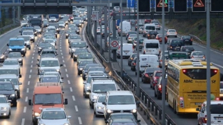 Ba Lan kháng nghị EU việc cấm xe chạy nhiên liệu hóa thạch