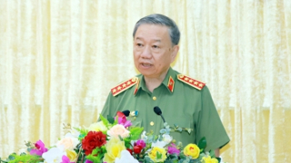 Xây dựng và phát triển văn hóa CAND liêm chính, mẫu mực, vì nhân dân phục vụ