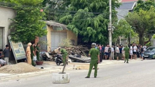 Mâu thuẫn ở nhà chủ nợ, 2 người bị đâm thương vong