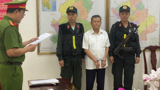 Bắt tạm giam 2 cán bộ Phòng Quản lý đô thị huyện Trảng Bom liên quan vụ xây 500 căn nhà trái phép