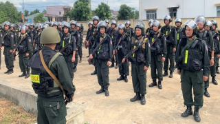 Động viên lực lượng CSCĐ truy bắt nhóm đối tượng tham gia vụ tấn công ở Đắk Lắk