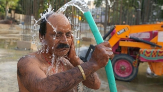Hàng chục người chết vì nắng nóng gay gắt ở Ấn Độ