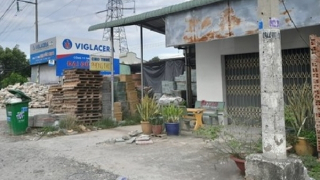 Mua súng trên mạng đem về phòng trọ nghịch, 1 thiếu niên trúng đạn tử vong