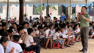 Cảnh báo tình trạng đuối nước ở trẻ em dịp hè