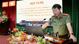 Bồi dưỡng nghiệp vụ cho lực lượng CAND 19 tỉnh, thành khu vực miền Trung - Tây Nguyên