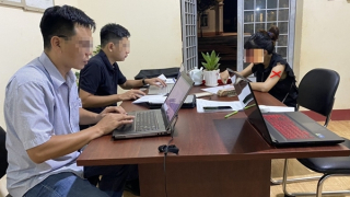 Xâm nhập tài khoản Facebook, “gắp” tin nhắn nhạy cảm để tống tiền