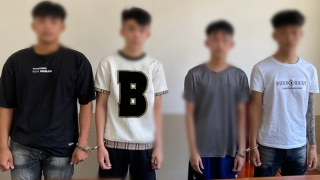 Bắt nhóm cướp “nhí” manh động