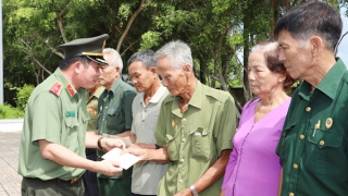 Họp mặt cựu chiến binh Tiểu đoàn Tây Đô